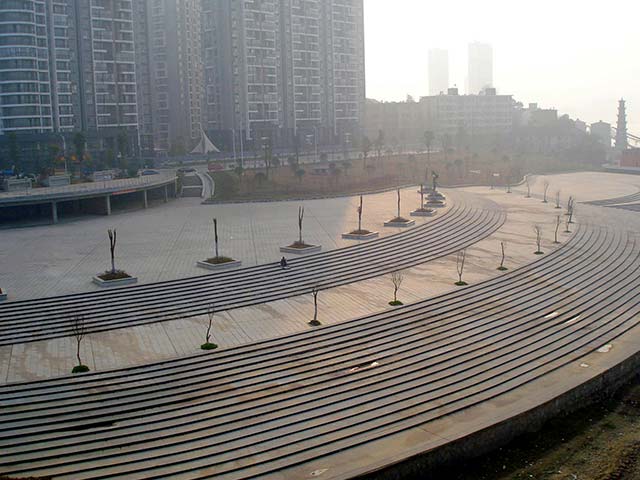 ���������޹㳡